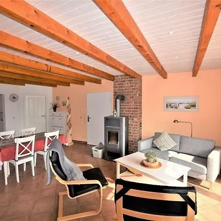 Ostseeliebe-erd-rechst-4-kk-h Apartment